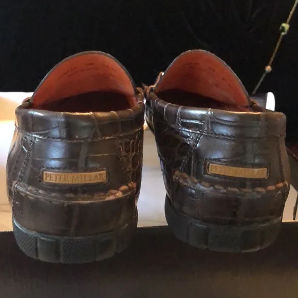 Peter Millar Croc emboss leather equestrian toggle bit detail comfy loafers box