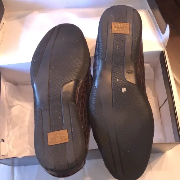 Peter Millar Croc emboss leather equestrian toggle bit detail comfy loafers box