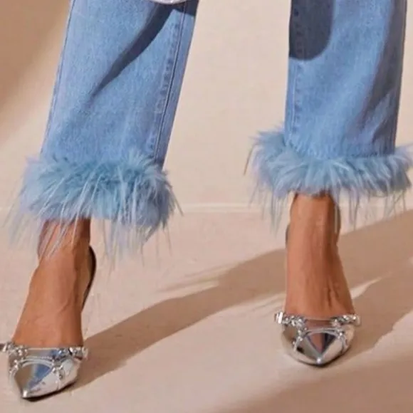 Plush Hem High Rise Straight Jeans