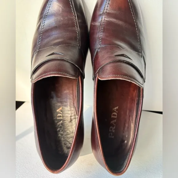 PRADA VTG Classic Milano Italian Brown Leather Penny Loafers 2D1650 Size 10
