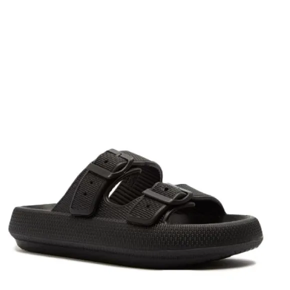 Qupid KEY-01 Women's Black Vinyl 2-Band Buckle Platform Padded Slide Sandal