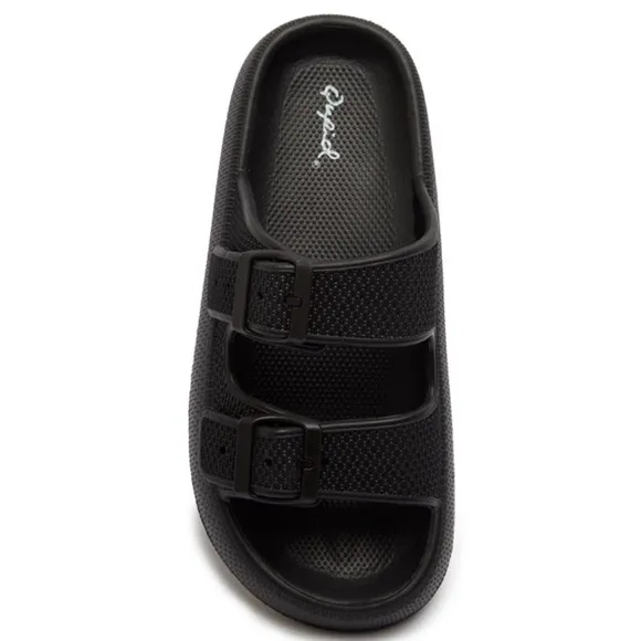 Qupid KEY-01 Women's Black Vinyl 2-Band Buckle Platform Padded Slide Sandal