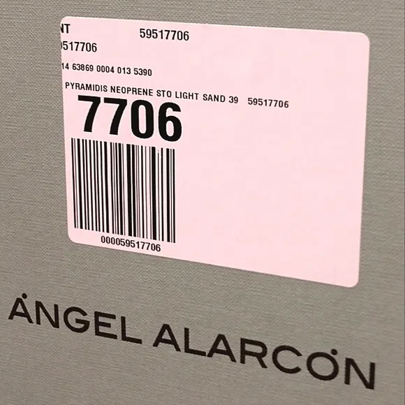 RARE*ANTHRO ÁNGEL ALARCÓN Alder Neo Strobe Full Grain Leather Chelsea Boots $298