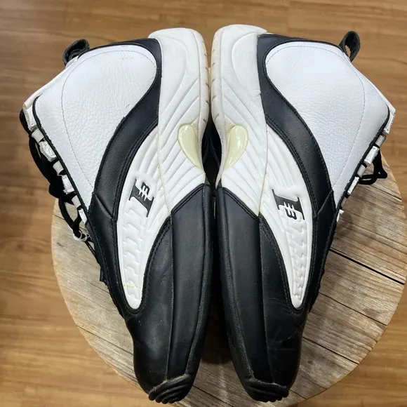 Reebok Answer IV 2022 Retro Men's Allen Iverson Black White Finals DS Size: 11