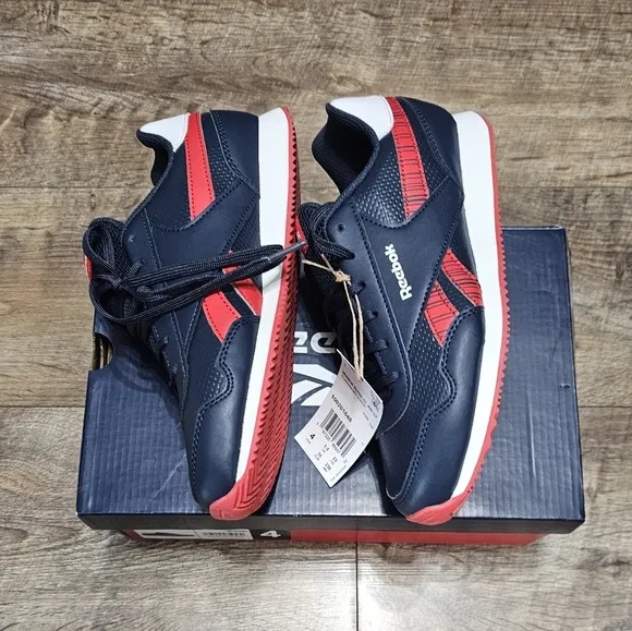 Reebok  Navy and Red Sneakers youth boys 4Y