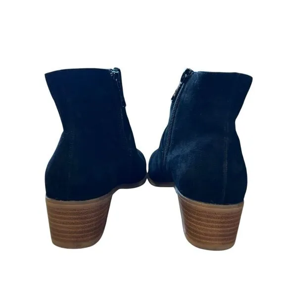 Revolve Jack Rogers Izzie Suede Leather Buckle Chelsea  Ankle Boots NWOT