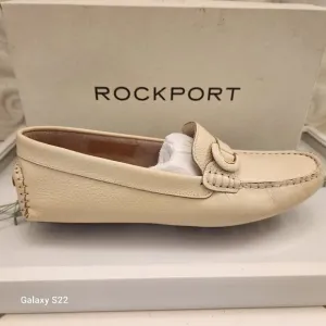 Rockport Women's Leather Bayview Ring Loafers. NIB. Size 9.5