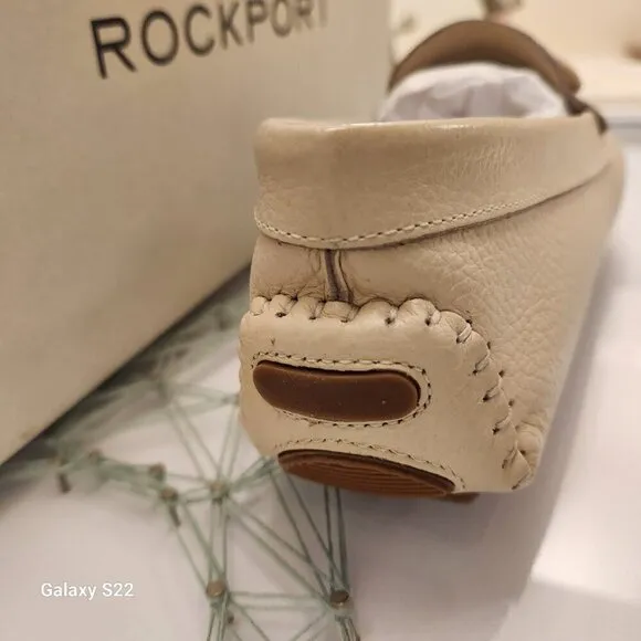 Rockport Women's Leather Bayview Ring Loafers. NIB. Size 9.5