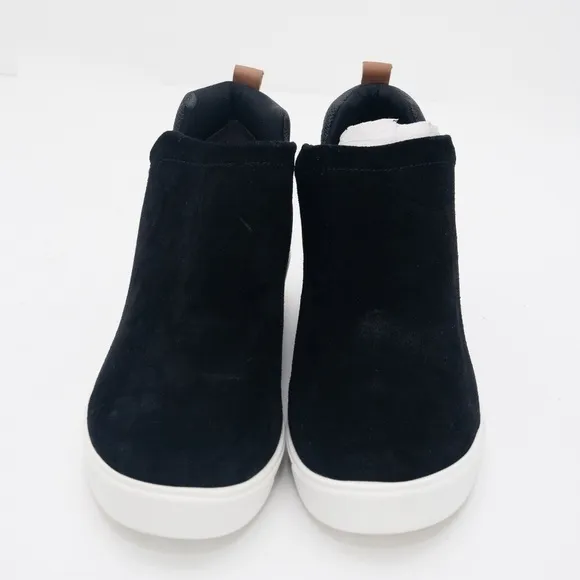 Ryka. Vera Sneaker Boots.