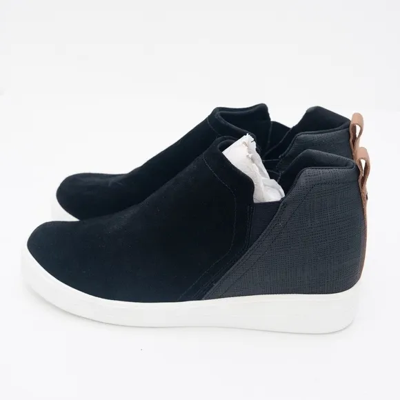 Ryka. Vera Sneaker Boots.
