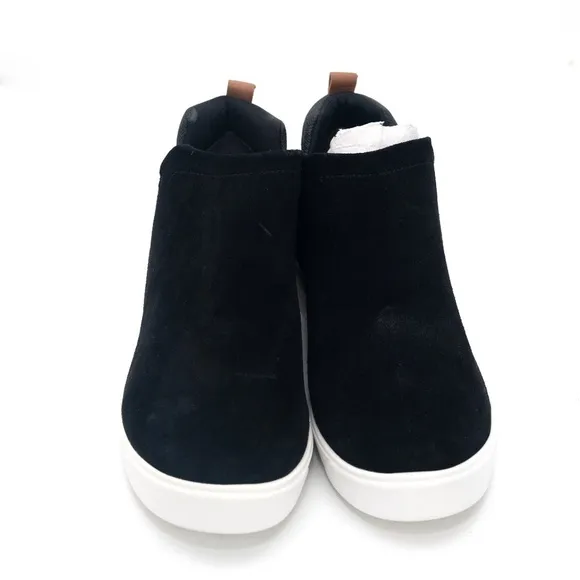 Ryka. Vera Sneaker Boots.