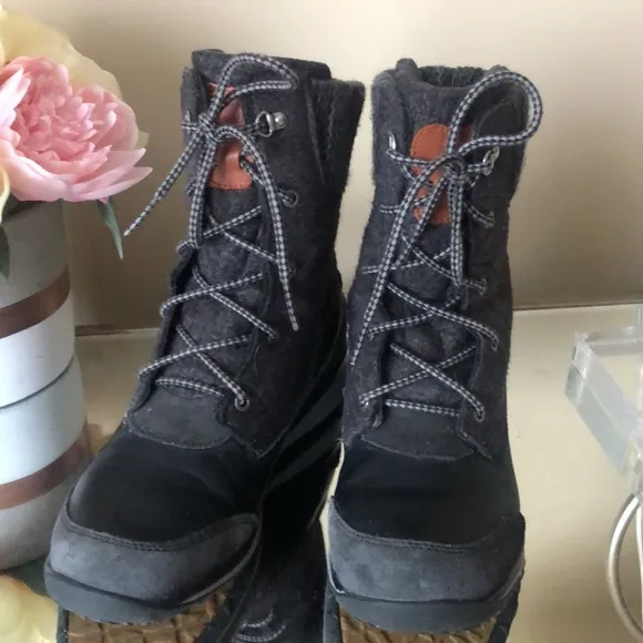 Salomon Hime Mid Winter Boots - Women's