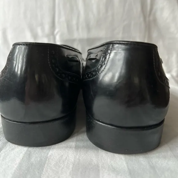 SALVATORE FERRAGAMO Black Leather Eyelash Tassel Oxford Loafers 9.5