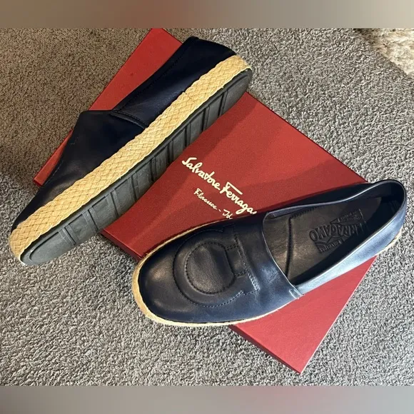SALVATORE FERRAGAMO Men's Capraia Blue Marin Calf Size 9 Espadrilles LS Mignon