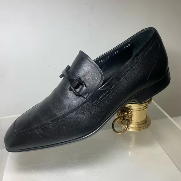 Salvatore Ferragamo mens gancini moscasin loafers leather black sz 6.5