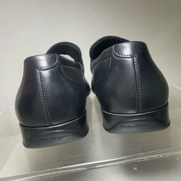 Salvatore Ferragamo mens gancini moscasin loafers leather black sz 6.5