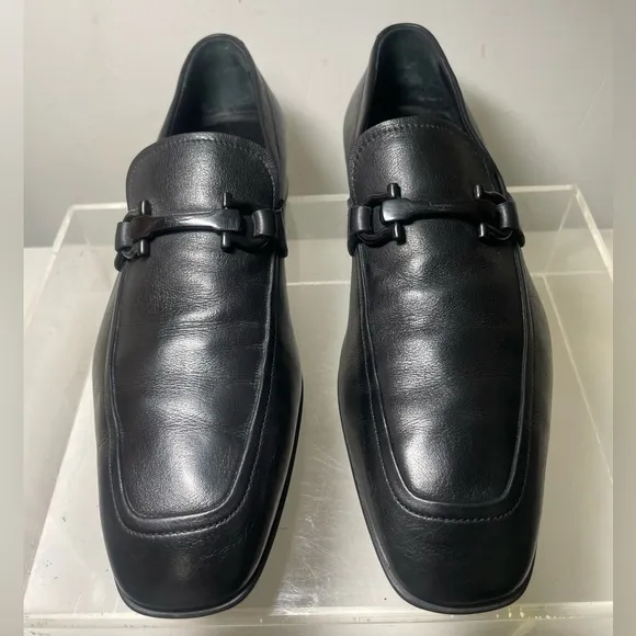 Salvatore Ferragamo mens gancini moscasin loafers leather black sz 6.5