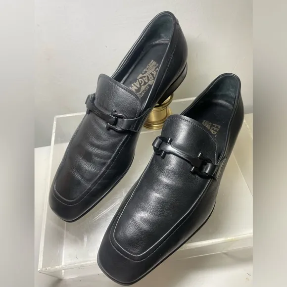 Salvatore Ferragamo mens gancini moscasin loafers leather black sz 6.5