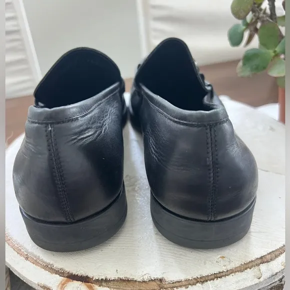 Salvatore Ferragamo TELVE  7.5 2E black leather logo gancini