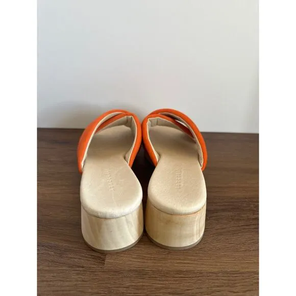 Sanctuary Lively Orange Leather Sandals Women’s size 7.5 bright Strappy, slip-on