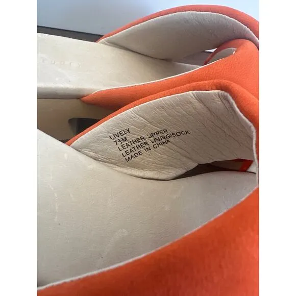 Sanctuary Lively Orange Leather Sandals Women’s size 7.5 bright Strappy, slip-on