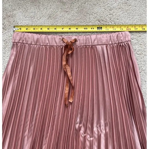 Scotch &amp; Soda NWT Women's Satin Pleated Skirt Midi Length Size L Elastic Waist