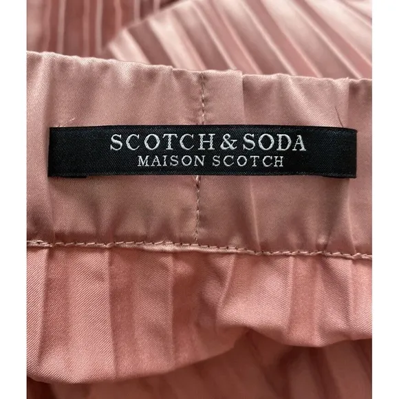 Scotch &amp; Soda NWT Women's Satin Pleated Skirt Midi Length Size L Elastic Waist