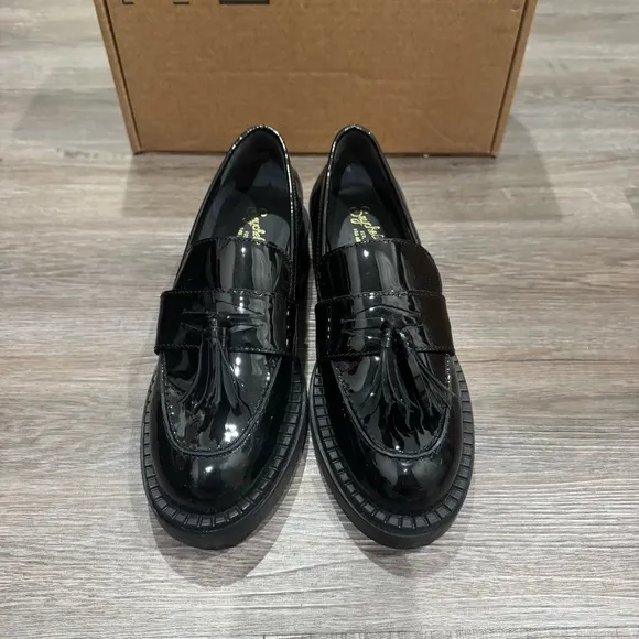 Seychelles Final Call Tassel Patent Black Leather Loafers