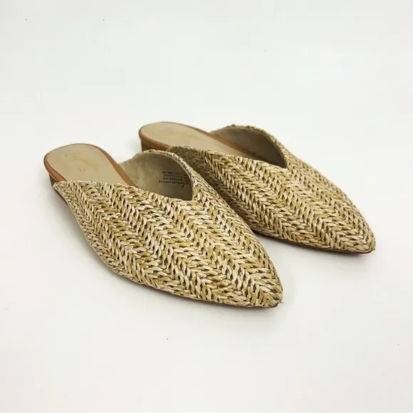 Seychelles Quintessential Natural Raffia Woven Mules | Size 6
