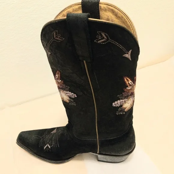 Shyanne 8 Embroidered Floral Black Western Cowgirl Rodeo Boots in Black