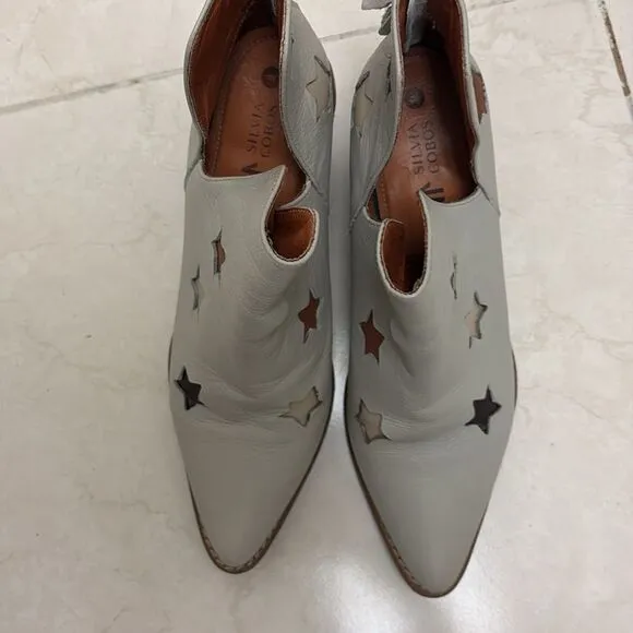 Silva Cobos ankle boots