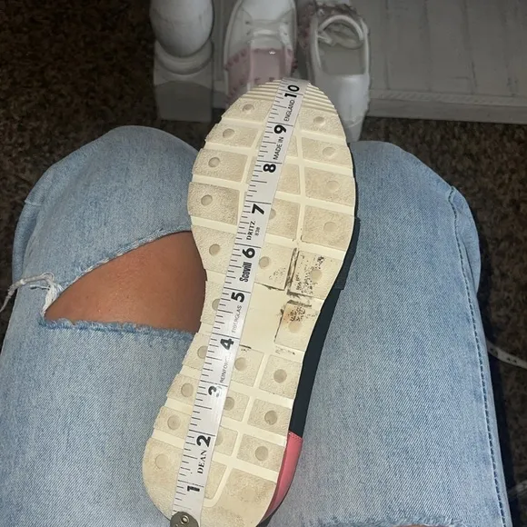 Size 39 woman’s Balenciaga sneakers/Authentic