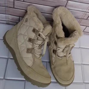 SIZE 6. COLUMBIA omni-grip crystal shorty winter snow boots.