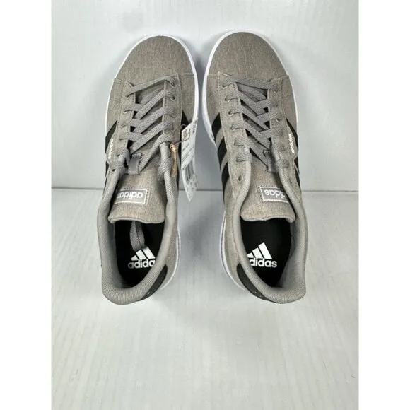 Size 9 Adidas Shoes Sneakers Mens Grey Daily 3.0 Sportswear FW3270 NEW
