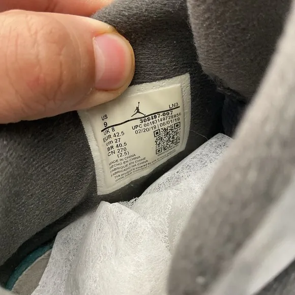 Size 9 - Jordan 4 Retro Low Cool Grey (308497-007)