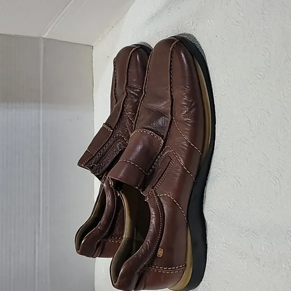 Skechers Men's Leather Loafers Size 11