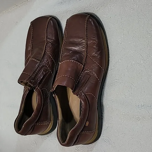 Skechers Men's Leather Loafers Size 11