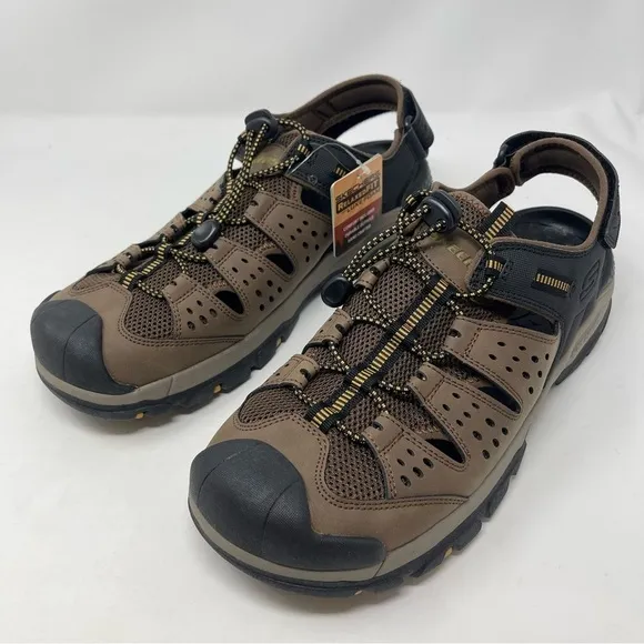 Skechers Men’s Size 12 Brown Leather Closed Toe Fisherman Bungee Sandals New