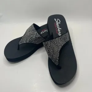 Skechers Premium Yoga Foam Women’s Size 10 Wedge Thong Toe Flip Flops Bling