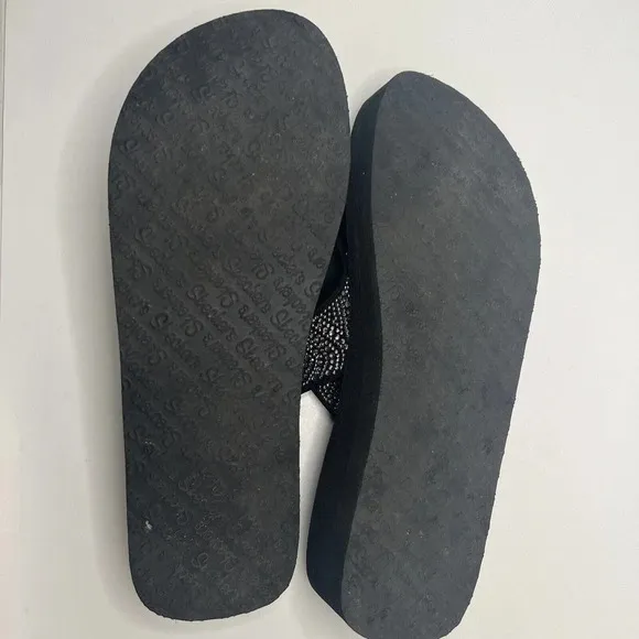 Skechers Premium Yoga Foam Women’s Size 10 Wedge Thong Toe Flip Flops Bling