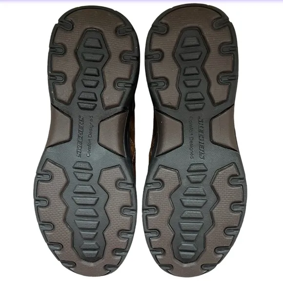 Sketchers Relaxed Fit Air Cooled Memory Foam Work Goga Mat Arch Comfort Loafers