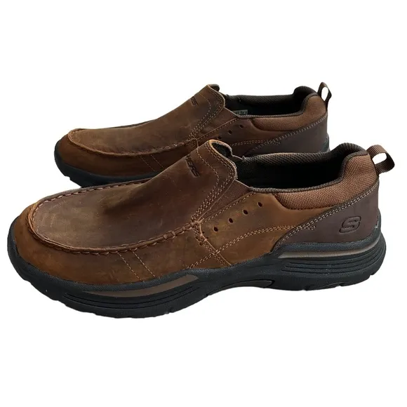Sketchers Relaxed Fit Air Cooled Memory Foam Work Goga Mat Arch Comfort Loafers