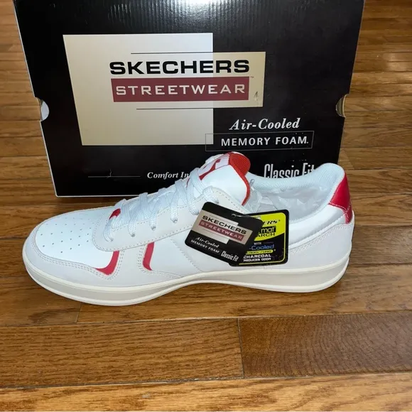 Sketchers Street Wear New Wave Low Top Leather Sneaker White &amp; Red Men’s Size 11