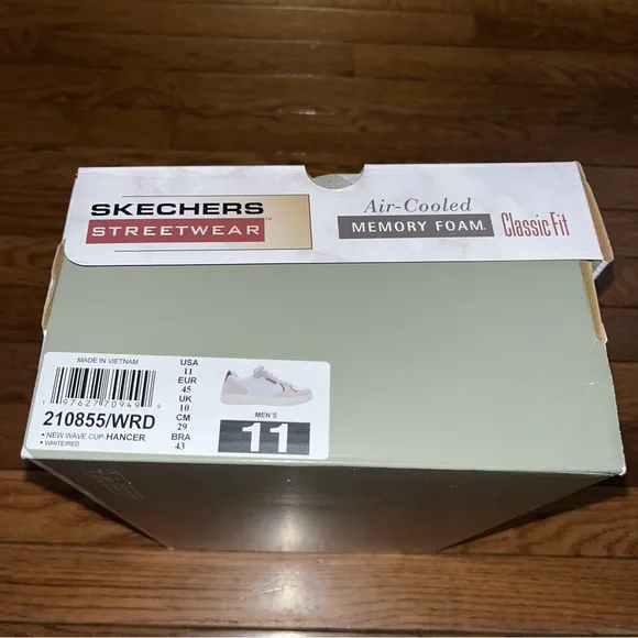 Sketchers Street Wear New Wave Low Top Leather Sneaker White &amp; Red Men’s Size 11