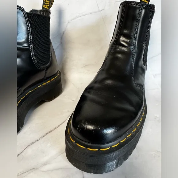 Smooth Leather Platform Chelsea Boots 2976