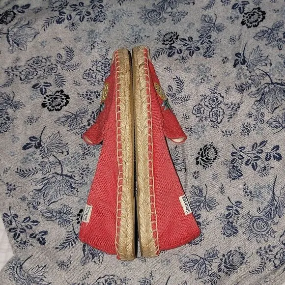 Soludos Smoking Pineapple Slip On Espadrille Shoes Size 6