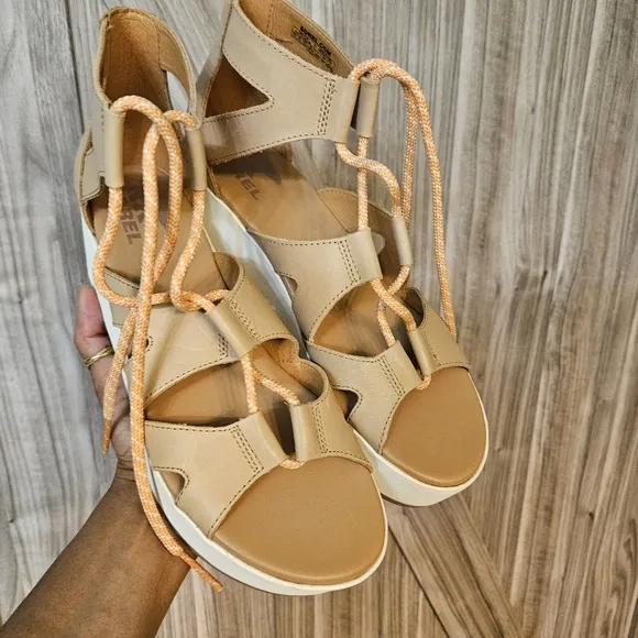 SOREL Cameron Flatform Lace Wedge Sandals