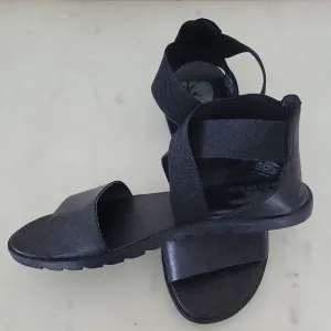 Sorel Ella II Sandals Black Size 7