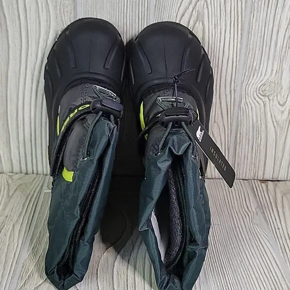 Sorel Flurry Winter Snow Boots Waterproof Kids Toddler Size 9 NEW
