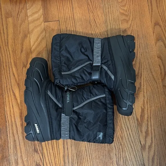 Sorel Flurry Youth Winter Snow Boots Black Unisex size 7